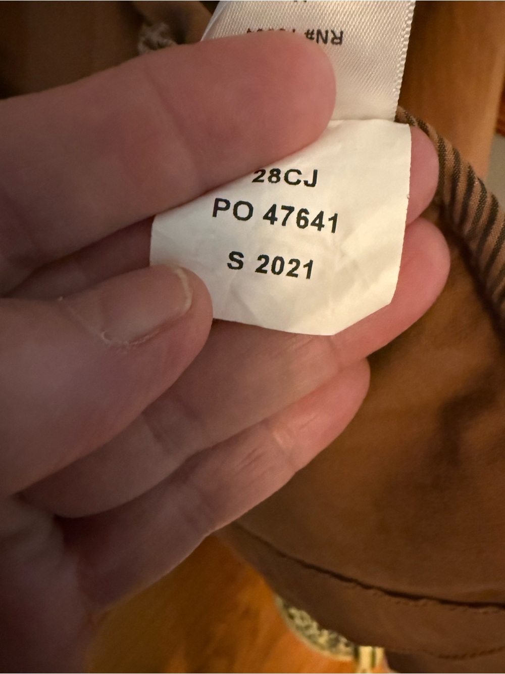 Orvis organic cotton blend utility chore jacket in a tan shade, M 2021 edition - Picture 11 of 12